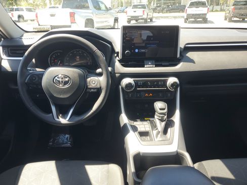 Certified 2025 Toyota RAV4 XLE w/ Convenience Package AWD/4WD image 11