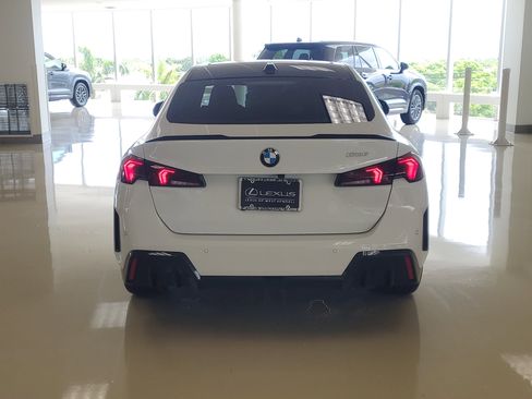 Used 2026 BMW 228i w/ Premium Package FWD image 9