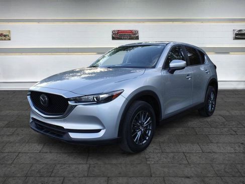 Used 2019 MAZDA CX-5 Touring FWD image 3