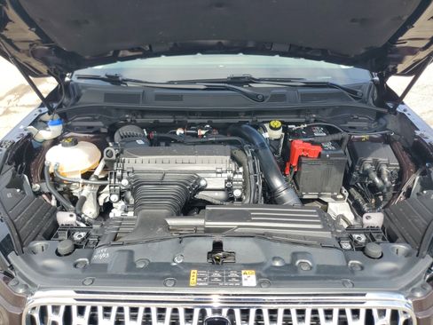 Certified 2023 Lincoln Corsair AWD w/ Equipment Group 101A image 8