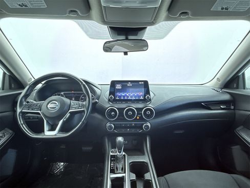 Used 2023 Nissan Sentra SV image 17