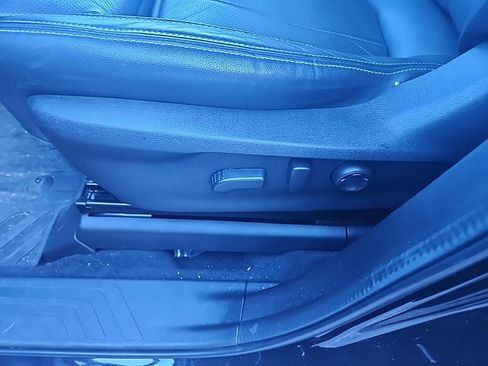 Used 2023 Subaru Ascent Touring image 14