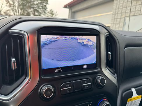 Used 2019 Chevrolet Silverado 1500 LT w/ All-Star Edition image 25