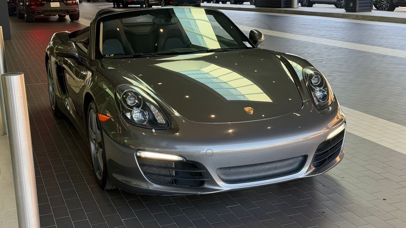 Certified 2015 Porsche Boxster RWD image 7