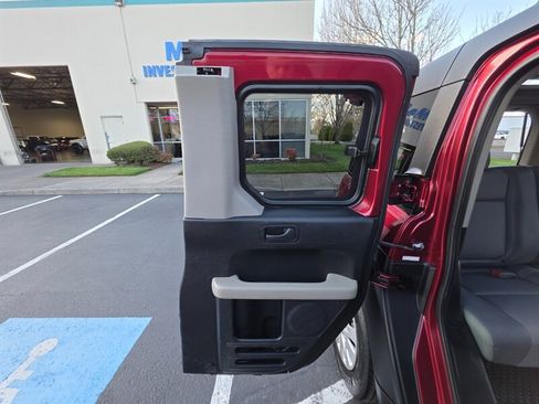 Used 2007 Honda Element LX image 40