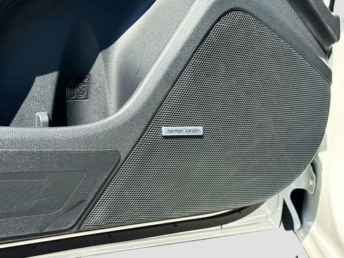 Certified 2025 Subaru Crosstrek 2.5i Limited w/ Crosstrek Mirror Package image 26