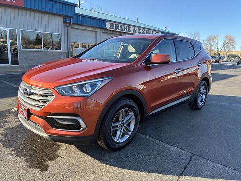 Used 2017 Hyundai Santa Fe Sport image 29