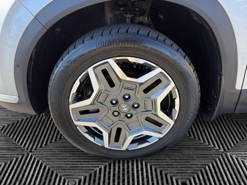 Used 2022 Hyundai Santa Fe Limited image 16