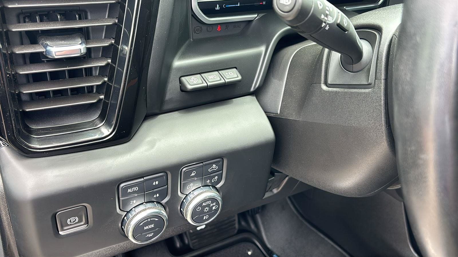 Certified 2024 GMC Sierra 2500 AT4 w/ AT4 Premium Plus Package AWD/4WD image 27