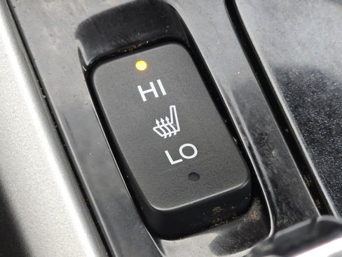 Certified 2017 Honda Accord EX-L image 10