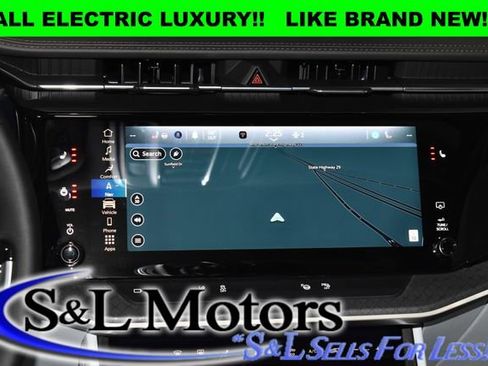 Used 2025 Jeep Wagoneer S Limited image 14