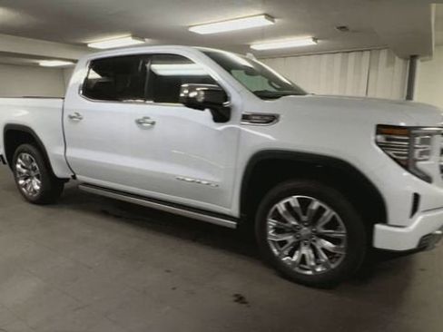 New 2026 GMC Sierra 1500 Denali w/ Denali Reserve Package image 2