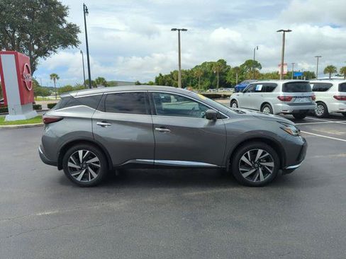 Certified 2022 Nissan Murano SL w/ SL Moonroof Package AWD/4WD image 3