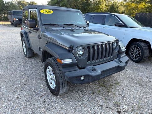 Used 2020 Jeep Wrangler Sport AWD/4WD image 2