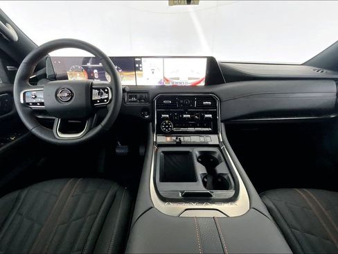 New 2025 Nissan Armada PRO-4X AWD/4WD image 5