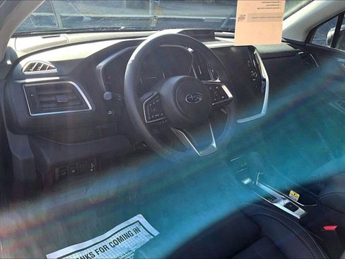 Certified 2025 Subaru Ascent Limited image 10