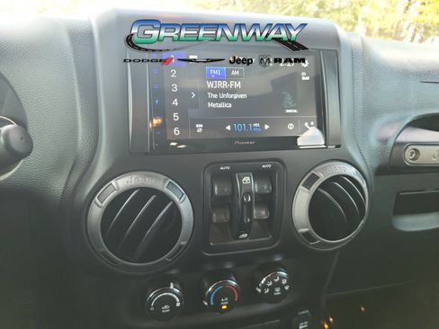 Used 2016 Jeep Wrangler Unlimited Sport image 19