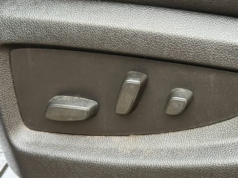 Used 2016 GMC Sierra 2500 Denali AWD/4WD image 28