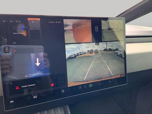 Used 2025 Tesla Cybertruck AWD Crew Cab image 26