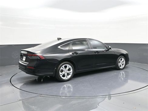 Certified 2024 Honda Accord LX image 15