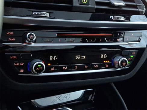 Used 2019 BMW X4 xDrive30i image 21