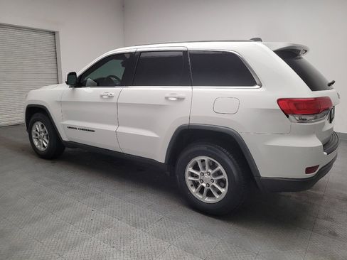 Used 2018 Jeep Grand Cherokee Laredo RWD image 3