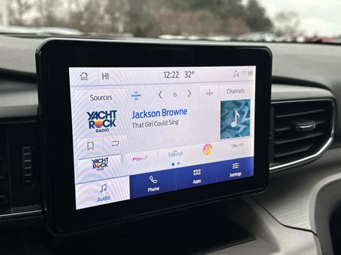 Used 2023 Ford Explorer XLT w/ Equipment Group 202A image 22