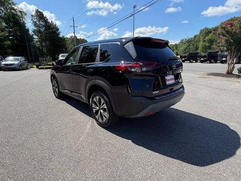 Used 2023 Nissan Rogue SV AWD/4WD image 13