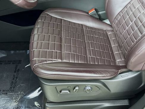 Used 2023 Cadillac Escalade Sport Platinum AWD/4WD image 21