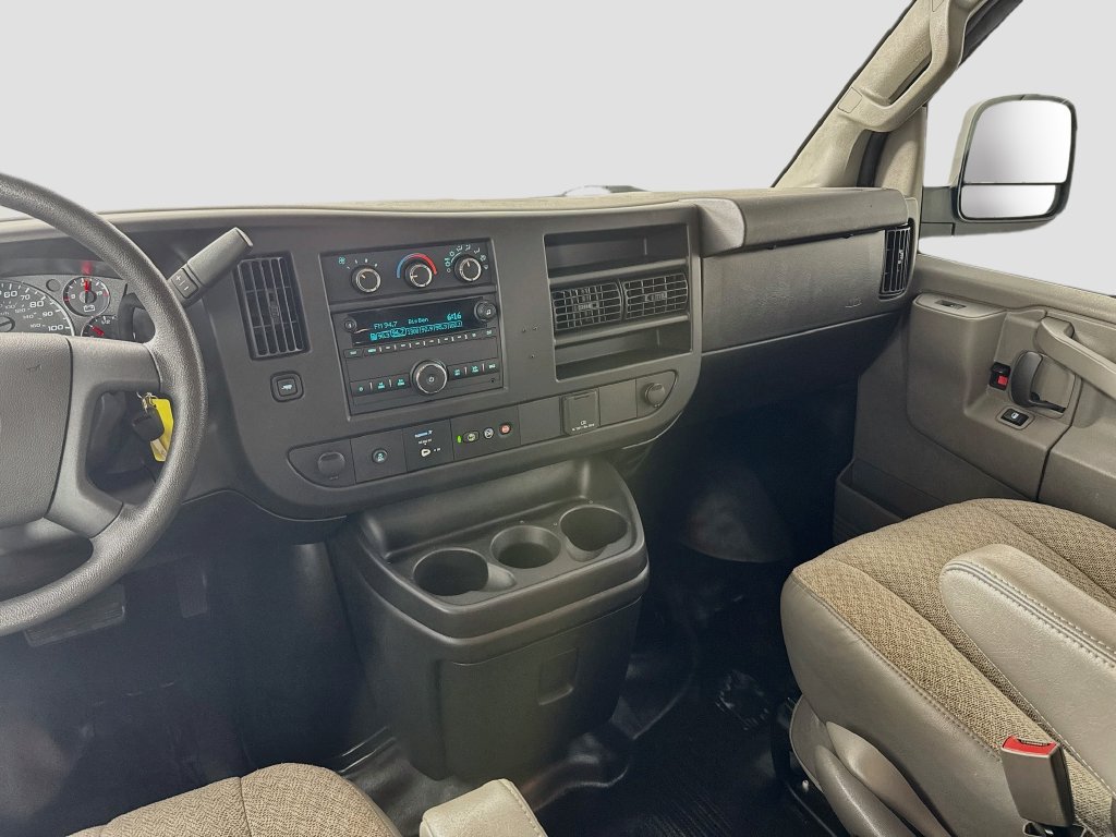 Used 2021 Chevrolet Express 2500 LS w/ Driver Convenience Package RWD image 25
