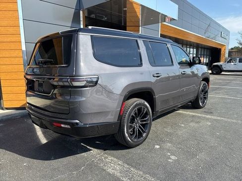 New 2026 Jeep Grand Wagoneer Summit w/ Premium Group III AWD/4WD image 31