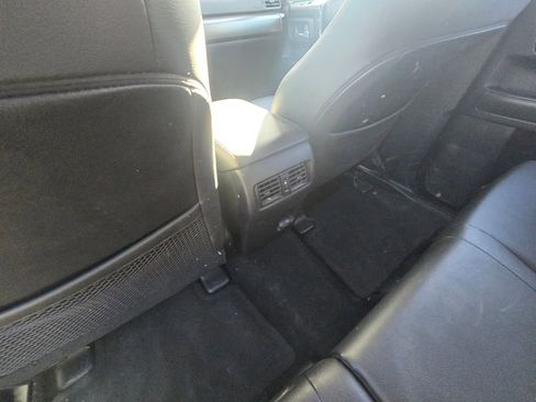 Used 2024 Toyota 4Runner TRD Off-Road Premium image 18