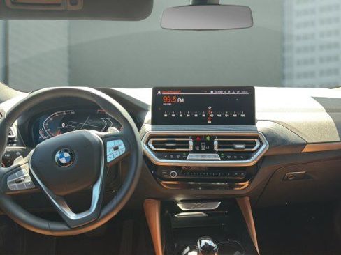 Used 2025 BMW X4 xDrive30i w/ Convenience Package AWD/4WD image 20