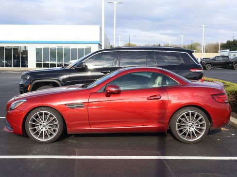 Used 2019 Mercedes-Benz SLC 300 image 7