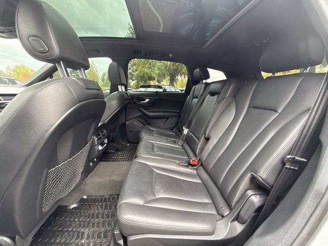 Used 2018 Audi Q7 3.0T Premium Plus w/ Premium Plus Package AWD/4WD image 12