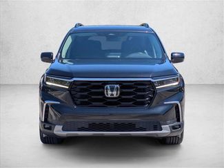 Used 2023 Honda Pilot Touring video 2
