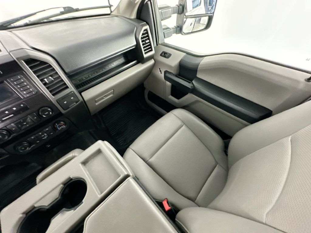 Used 2022 Ford F250 XL w/ Power Equipment Group AWD/4WD image 11