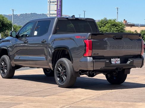New 2026 Toyota Tundra Platinum AWD/4WD image 6