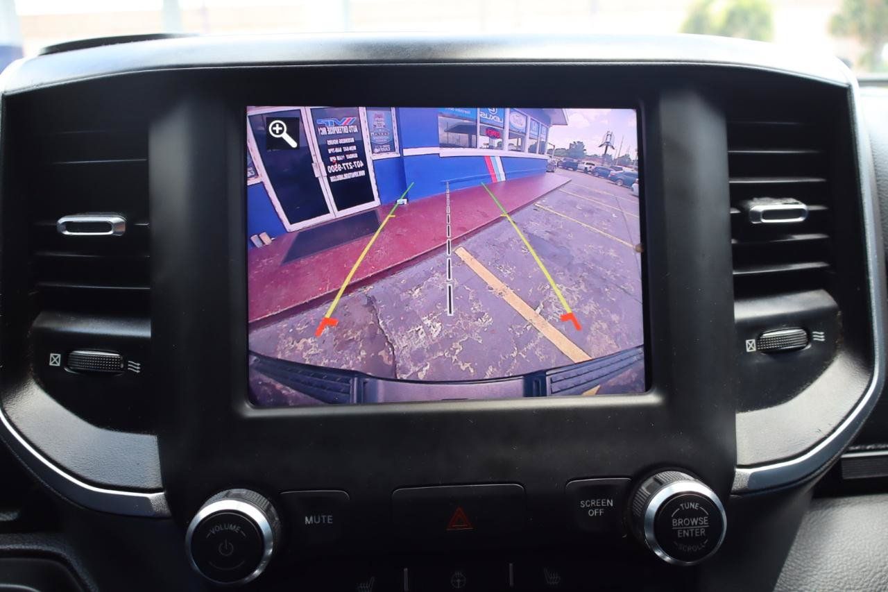 Used 2019 RAM 1500 Big Horn AWD/4WD image 23
