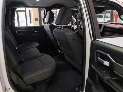 Used 2025 RAM 2500 Big Horn AWD/4WD image 35