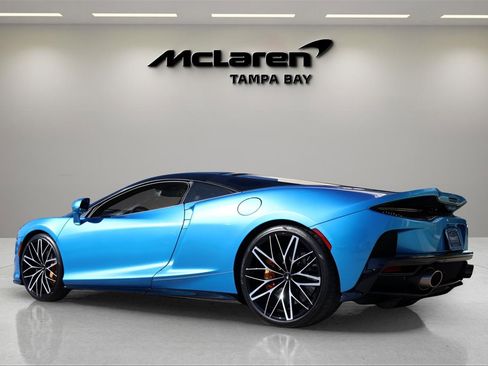 Used 2023 McLaren GT image 3