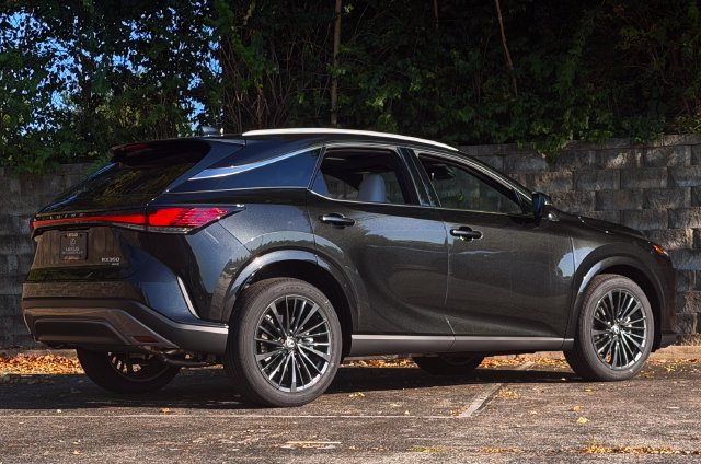 New 2026 Lexus RX 350 Premium w/ Convenience Package AWD/4WD image 4