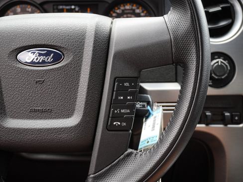 Used 2014 Ford F150 Raptor w/ Equipment Group 801A Luxury AWD/4WD image 20