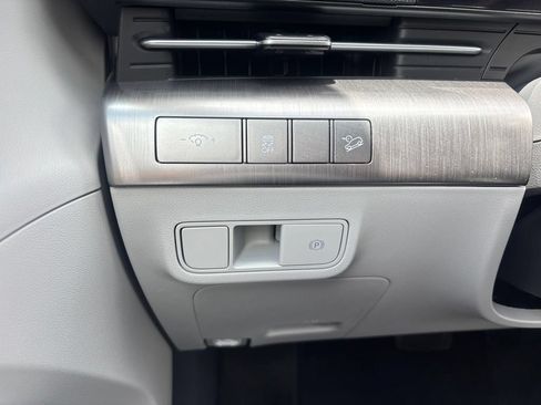 Used 2026 Hyundai Kona SEL Sport FWD image 31