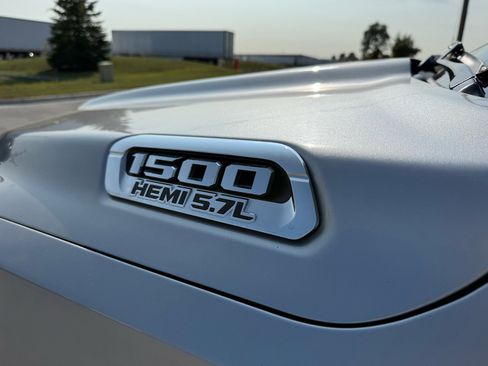 Used 2020 RAM 1500 Laramie image 39