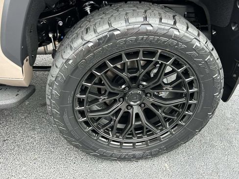 New 2026 Toyota Sequoia Limited w/ TRD Off-Road Package AWD/4WD image 12