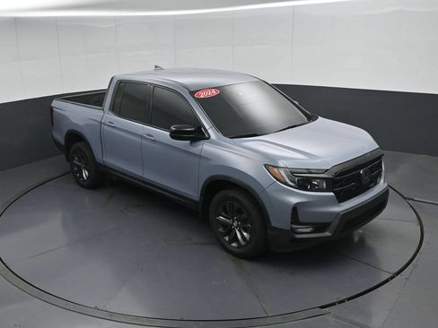 Used 2024 Honda Ridgeline Sport image 45