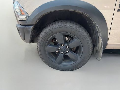 Used 2019 RAM 1500 Warlock AWD/4WD image 11