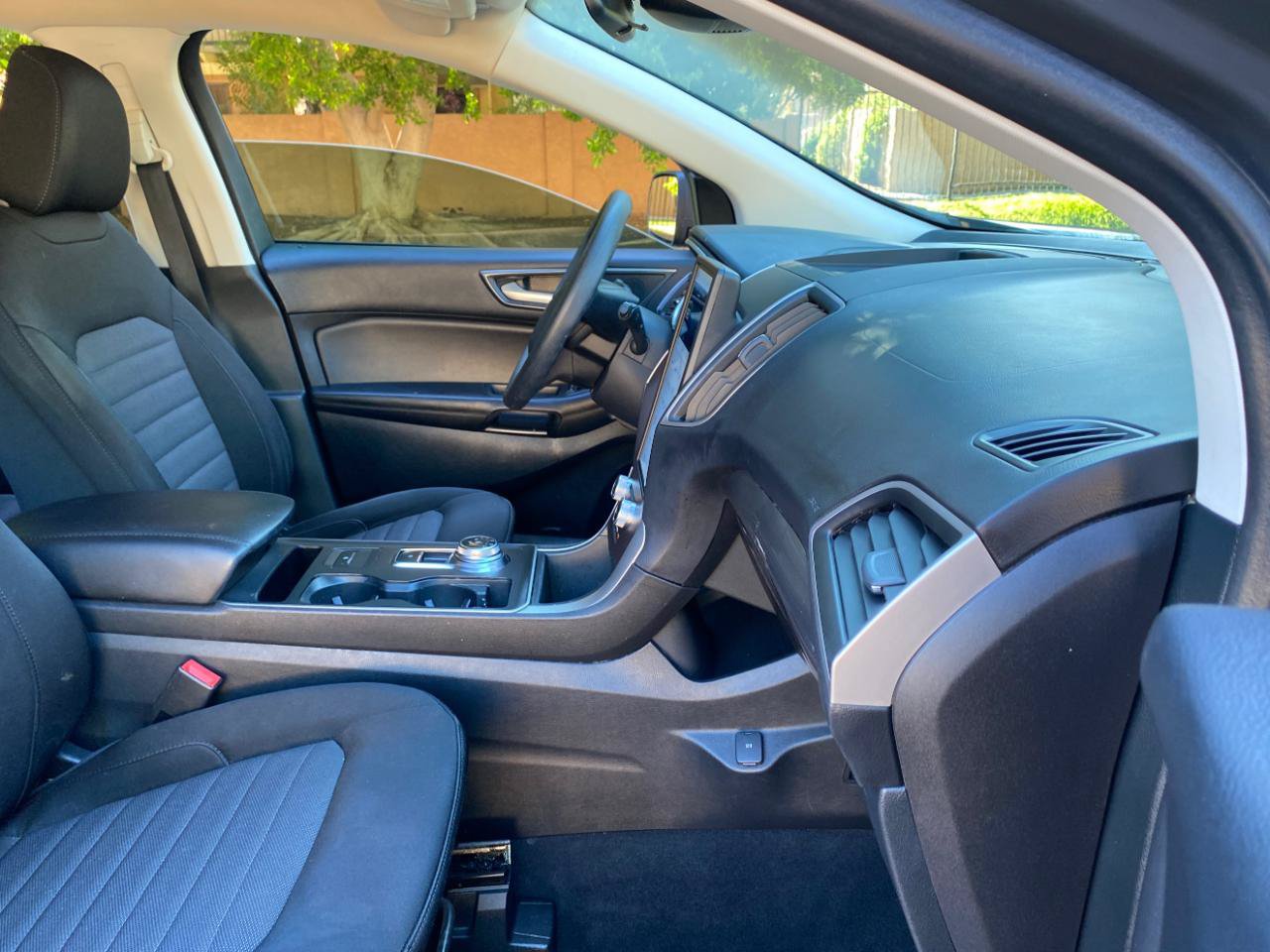Used 2021 Ford Edge SE FWD image 52