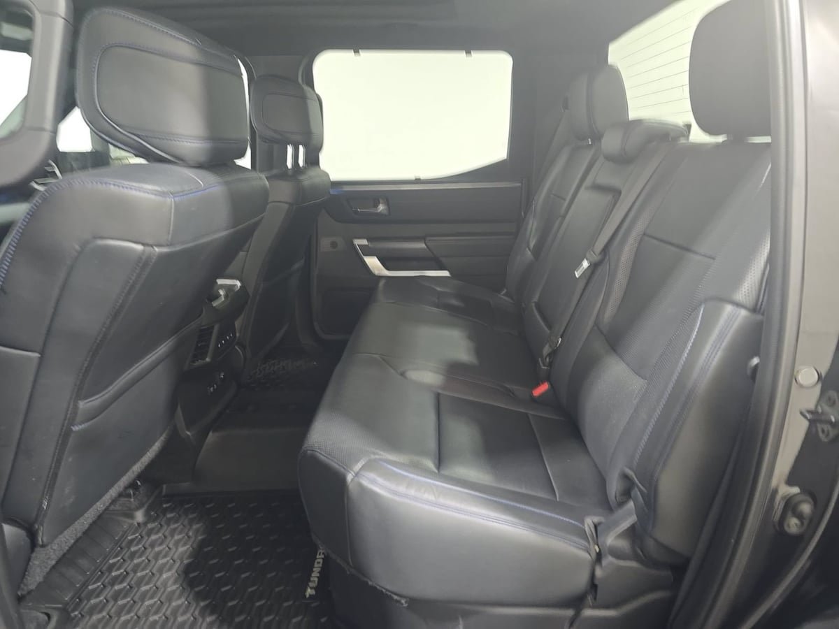 Used 2022 Toyota Tundra Platinum AWD/4WD image 9